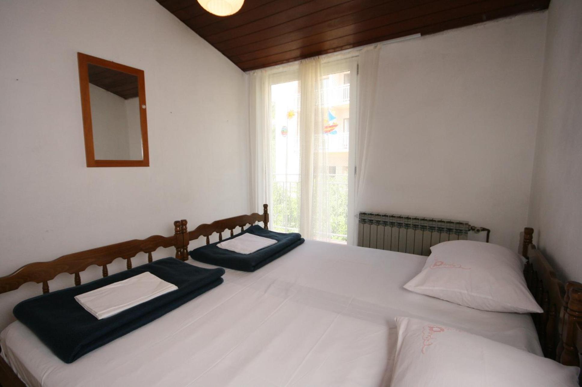 Apartments By The Sea Igrane, Makarska - 311 Номер фото