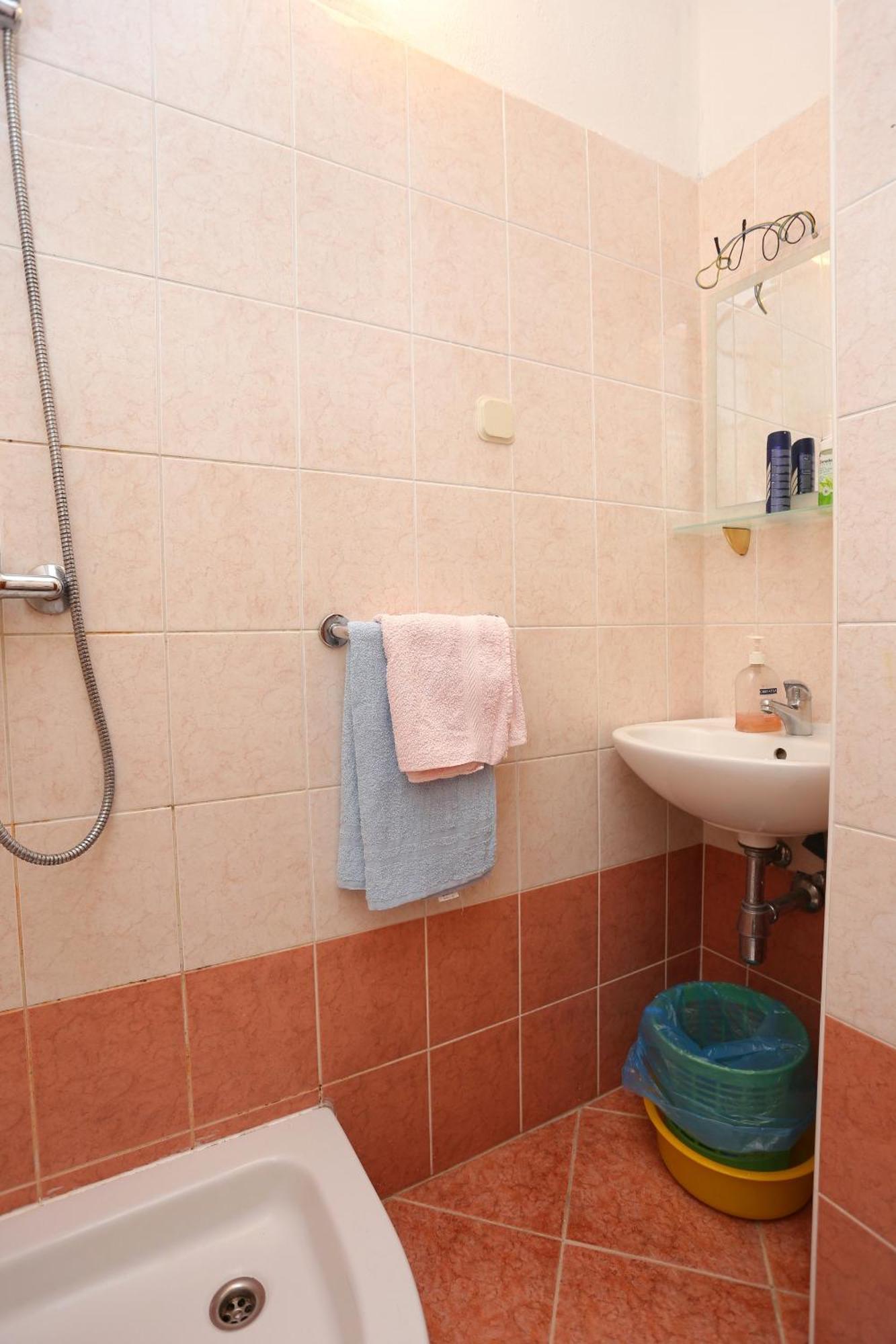 Apartments By The Sea Igrane, Makarska - 311 Номер фото